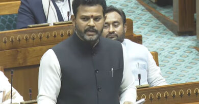 ఫ్లైట్ టికెట్ ధరల నియంత్రణపై కేంద్ర మంత్రి రామ్మోహన్ నాయుడు స్పష్టీకరణ