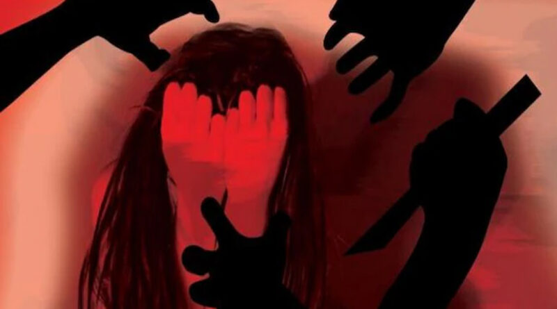 మైనర్ల ప్రేమ… గర్భం దాల్చిన బాలిక