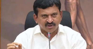 అధికారులకు జవాబుదారీతనమే ముఖ్యం