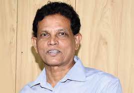 తెలంగాణ విద్యా కమిషన్ చైర్మన్ ఆకునూరి మురళి ఆకస్మిక రాజీనామా!