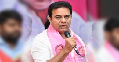 కేటీఆర్‌పై క్రిమినల్ కేసులు