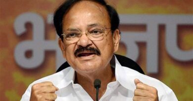 మోదీతో వెంకయ్యనాయుడు భేటీ