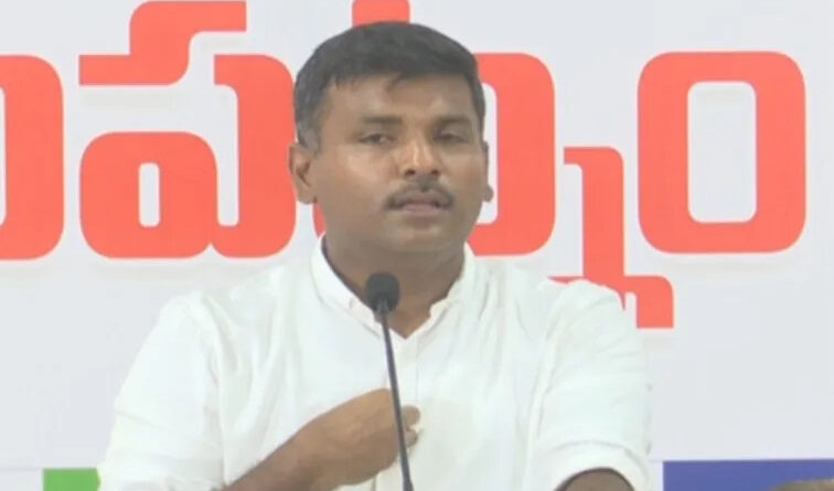 మాజీ మంత్రి అమర్‌నాథ్‌కు మహిళా కమిషన్ నోటీసులు!