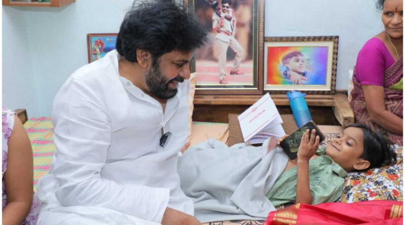 బాలుడి చివరి కోరిక తీర్చిన పవన్ కల్యాణ్