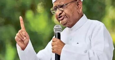 చర్చలతోనే సమస్యలకు పరిష్కారం: అన్నా హజారే