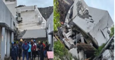 పుణె, ఢిల్లీలో కూలిన భవనాలు