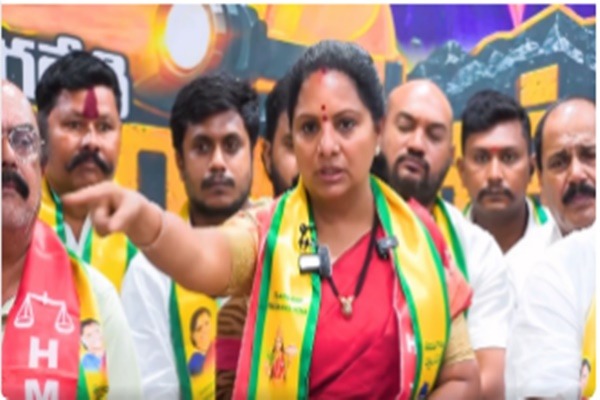 బీఆర్ఎస్‌పై కవిత సంచలన ఆరోపణలు